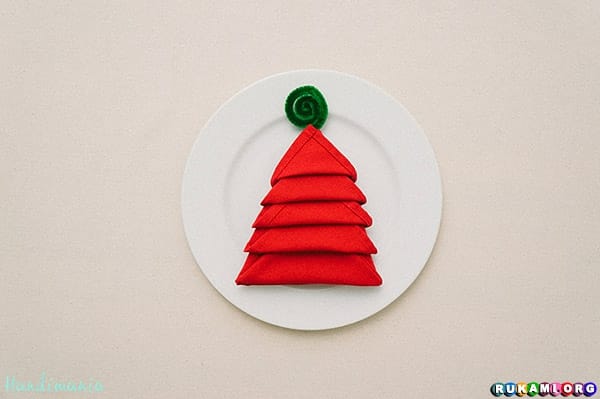 christmas-tree-napkin-fold22
