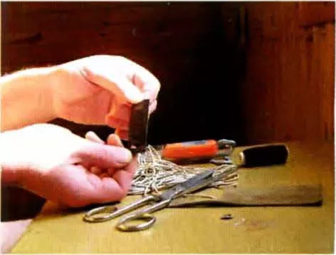 Вырезание прямоугольника из кожи